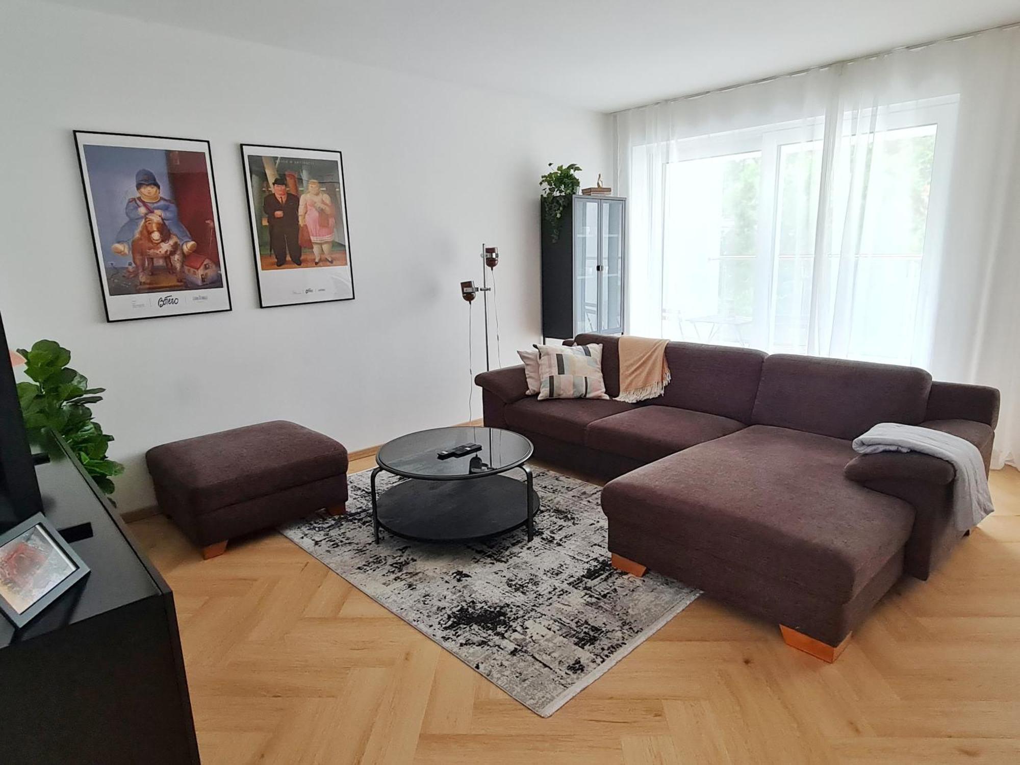 Beautiful New Apt In Old Town Near Train Station - Free Parking Братислава Екстериор снимка